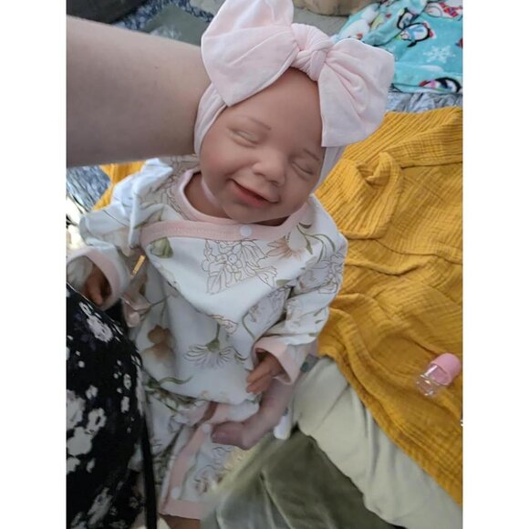 🆕17inch Realistic Full Body Silicone Close Eyes Newborn Mia-ivory White Girl - Picture 3 of 10